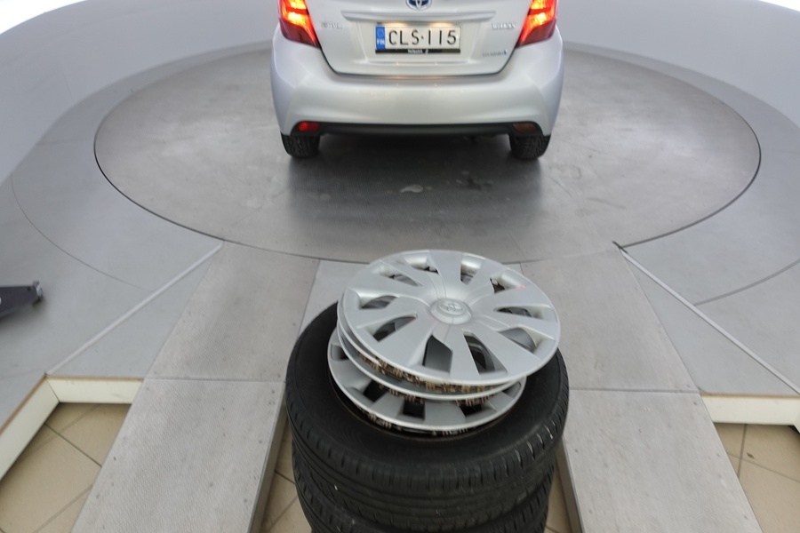 Toyota Yaris vaihtoauto