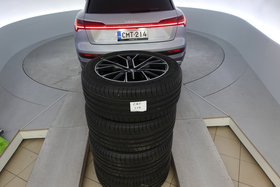 Audi e-tron vaihtoauto