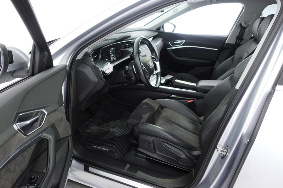 Audi e-tron vaihtoauto