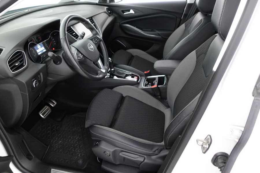 Opel Grandland X vaihtoauto