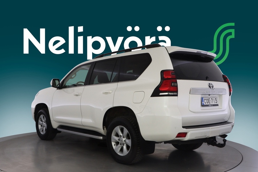 Toyota Land Cruiser vaihtoauto