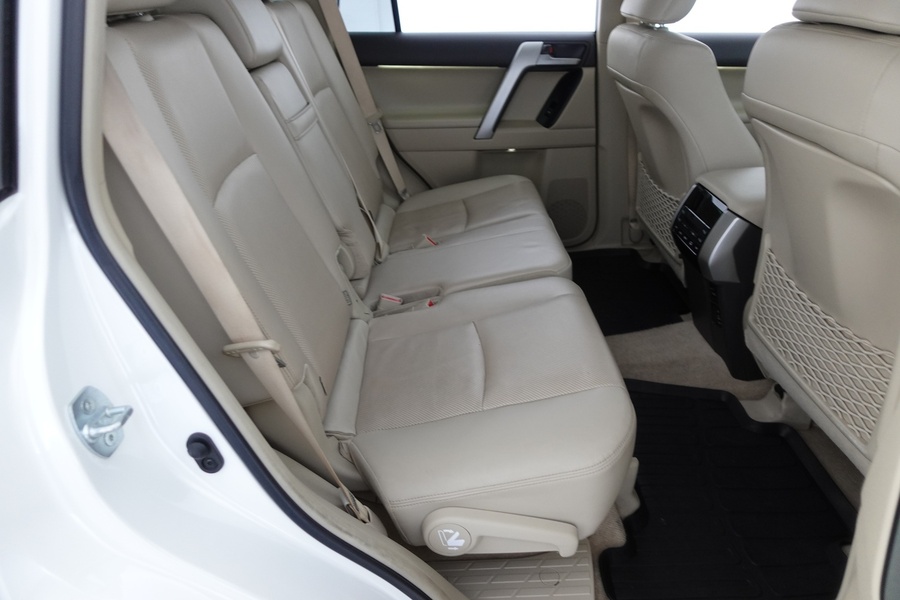 Toyota Land Cruiser vaihtoauto