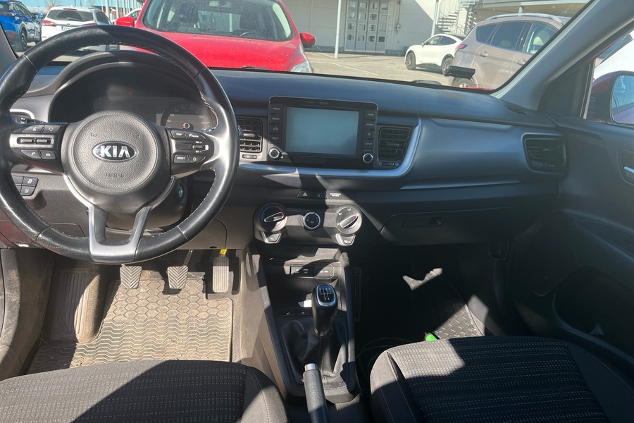 Kia Stonic vaihtoauto