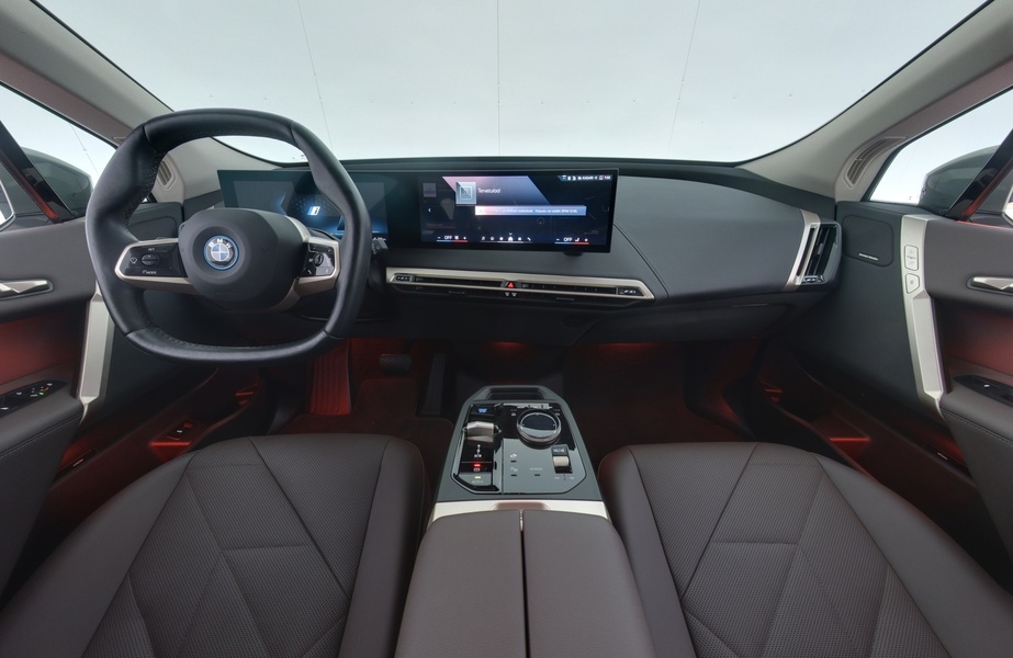 BMW iX vaihtoauto