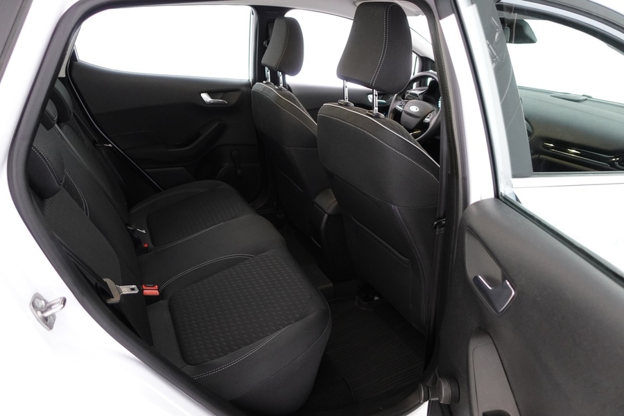 Ford Fiesta vaihtoauto