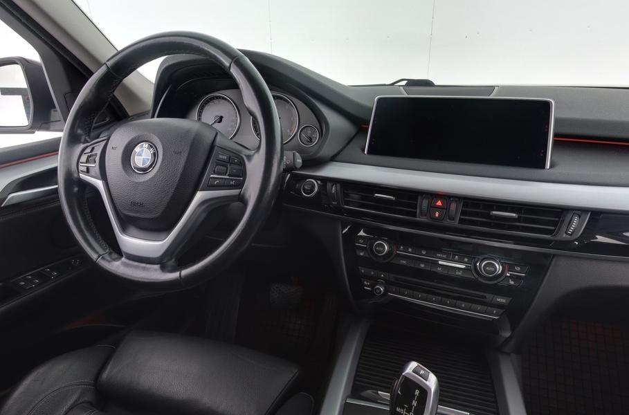 BMW X5 vaihtoauto