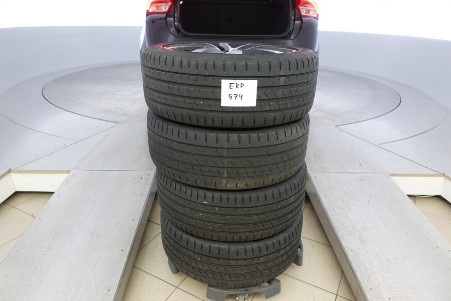 Volvo V40 vaihtoauto