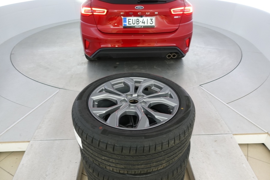 Ford Focus vaihtoauto