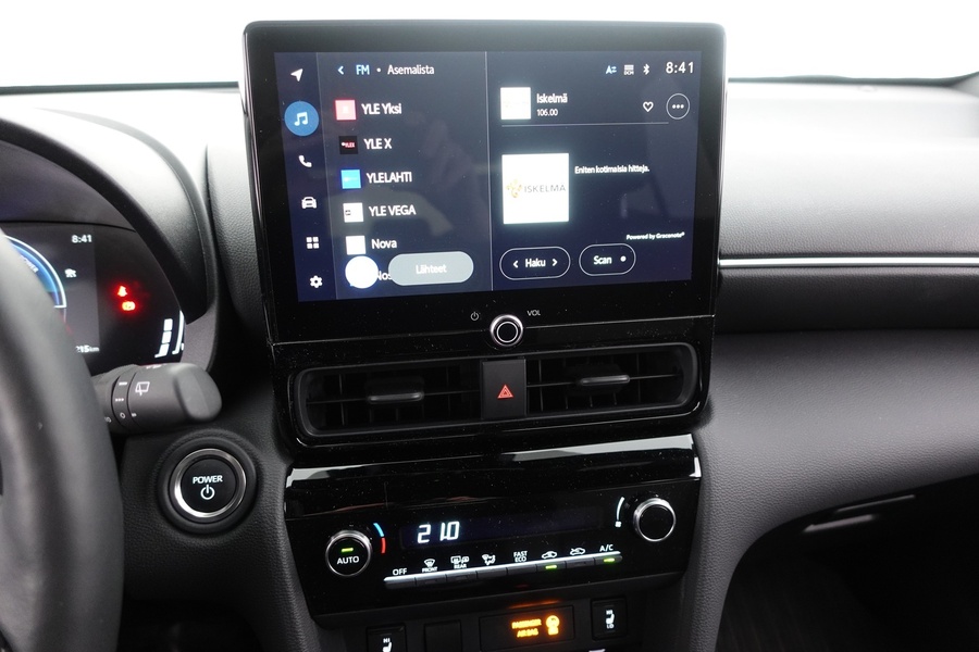 Toyota Yaris Cross vaihtoauto