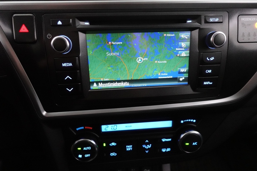 Toyota Auris vaihtoauto