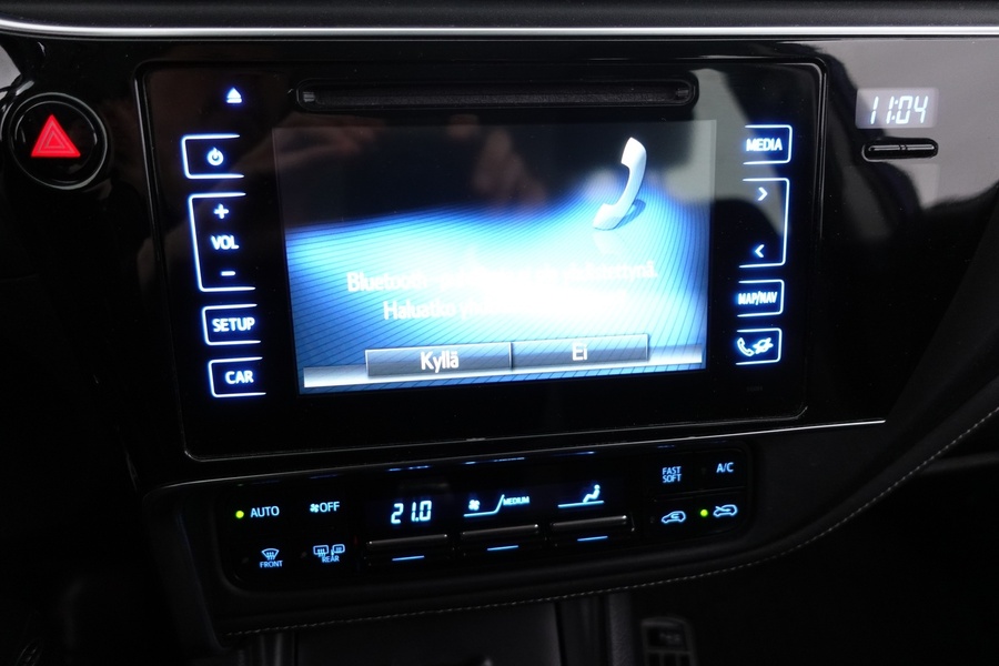 Toyota Auris vaihtoauto