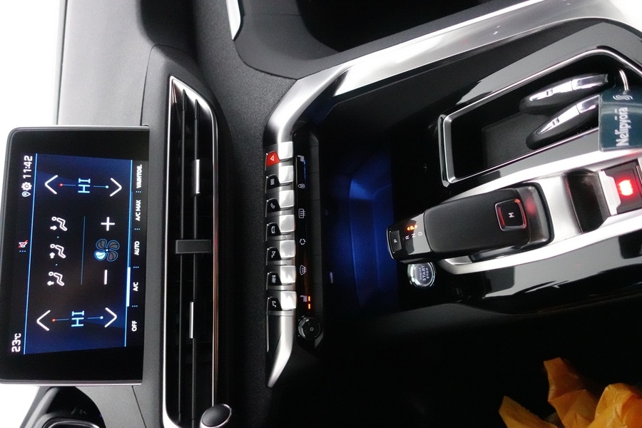 Peugeot 3008 vaihtoauto