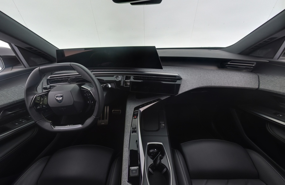 Peugeot E-3008 vaihtoauto