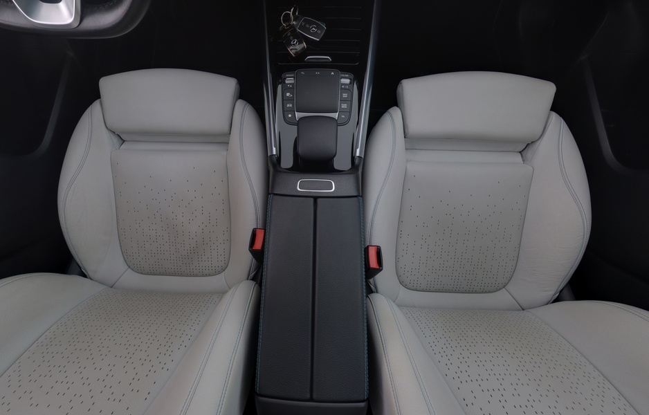 Mercedes-Benz EQA vaihtoauto