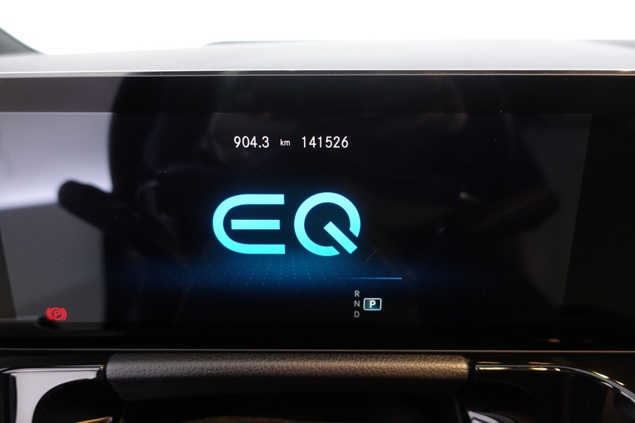 Mercedes-Benz EQA vaihtoauto