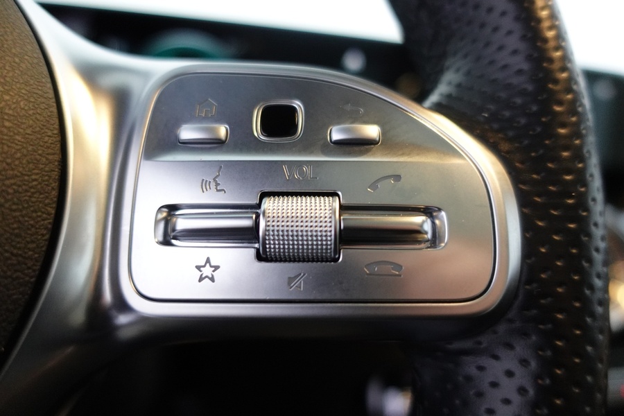 Mercedes-Benz EQA vaihtoauto