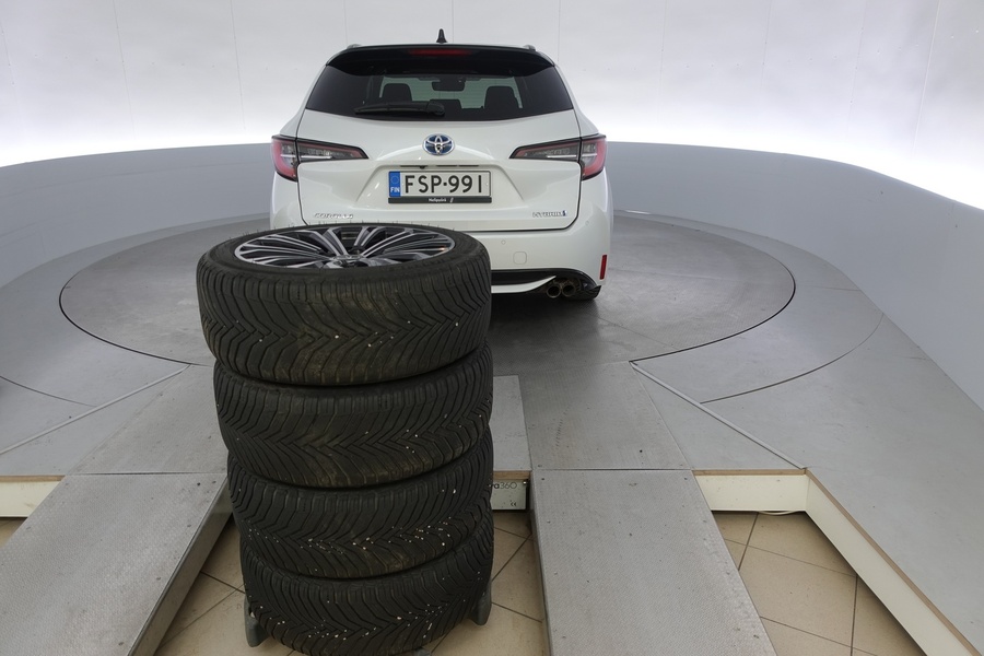 Toyota Corolla vaihtoauto