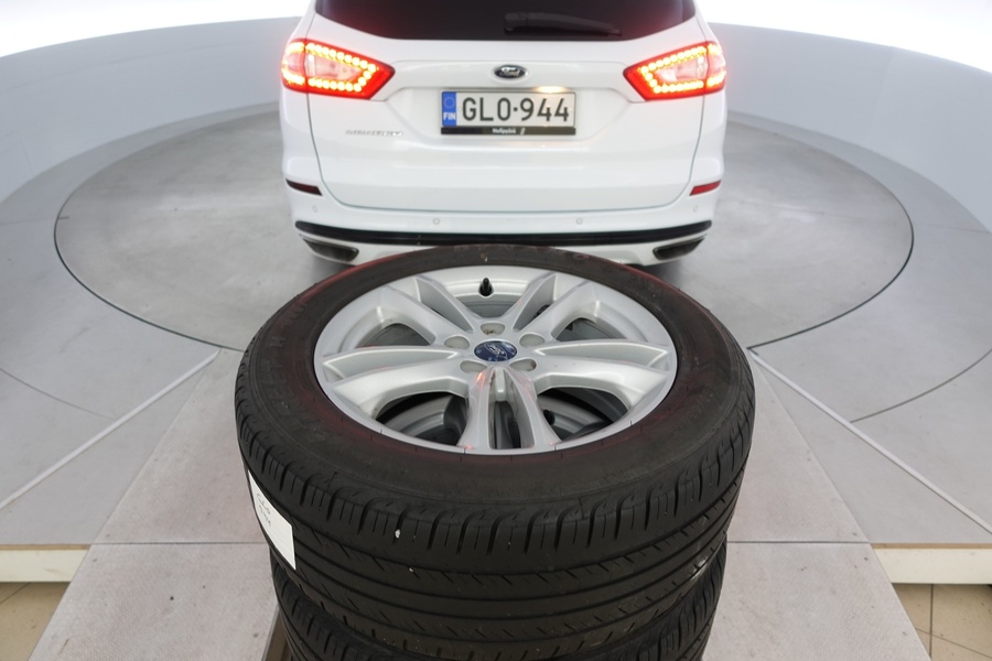 Ford Mondeo vaihtoauto