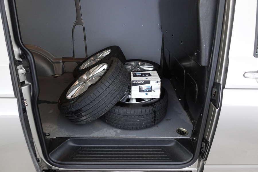 Volkswagen Transporter vaihtoauto