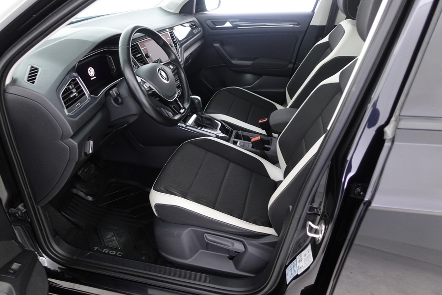 Volkswagen T-Roc vaihtoauto