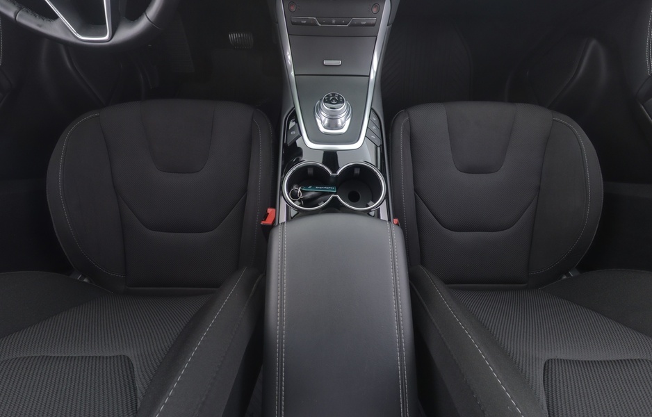 Ford S-MAX vaihtoauto