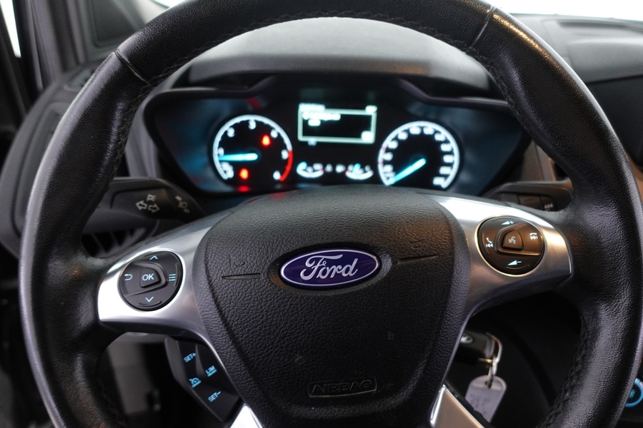 Ford Transit Connect vaihtoauto