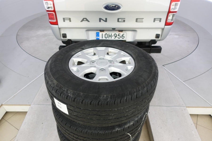 Ford Ranger vaihtoauto