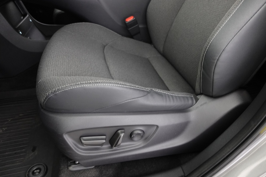 Toyota bZ4X vaihtoauto