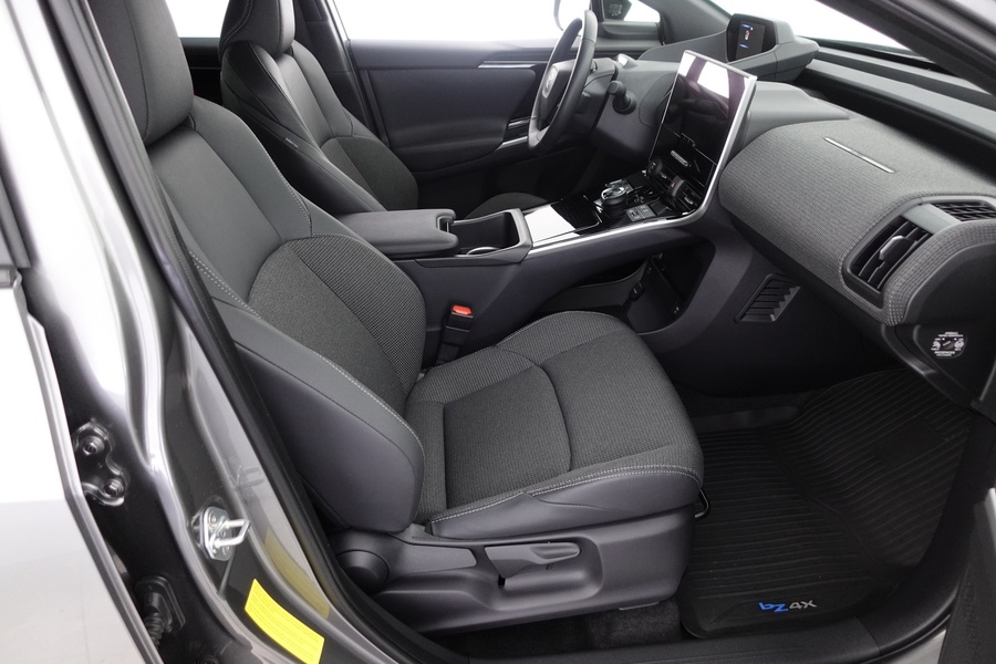 Toyota bZ4X vaihtoauto