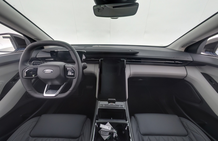 Ford USA Explorer vaihtoauto