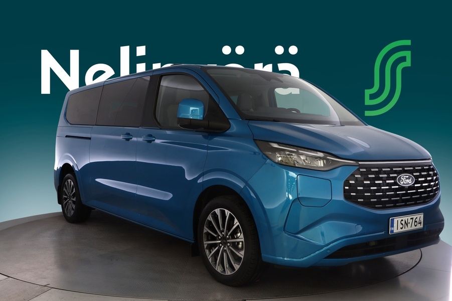 Ford Tourneo Custom vaihtoauto