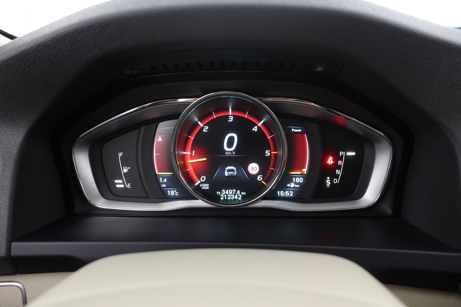 Volvo V60 Cross Country vaihtoauto