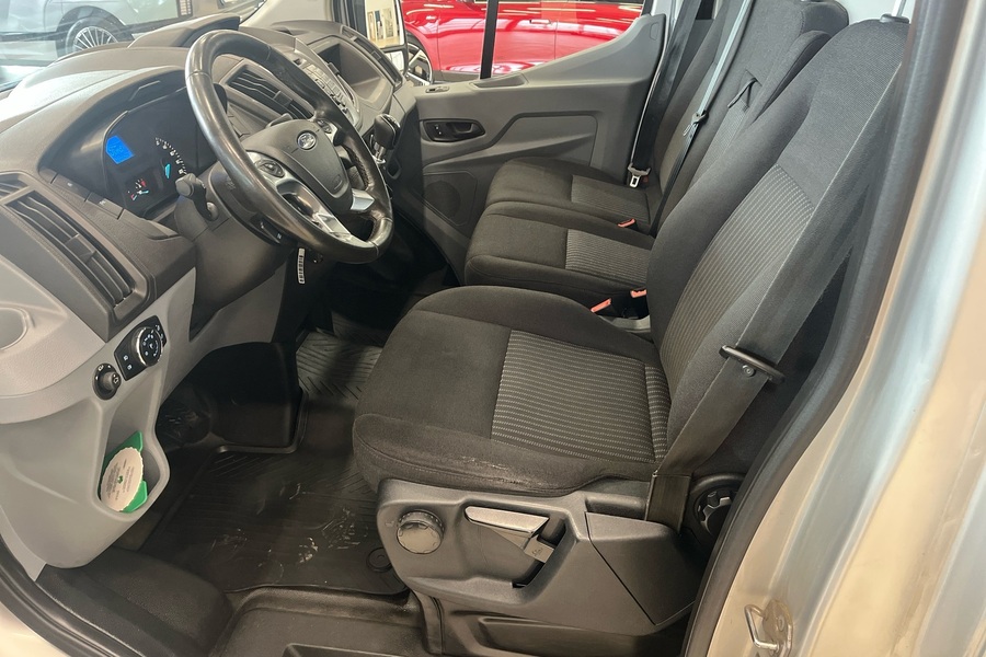 Ford Transit vaihtoauto