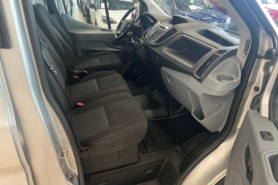 Ford Transit vaihtoauto
