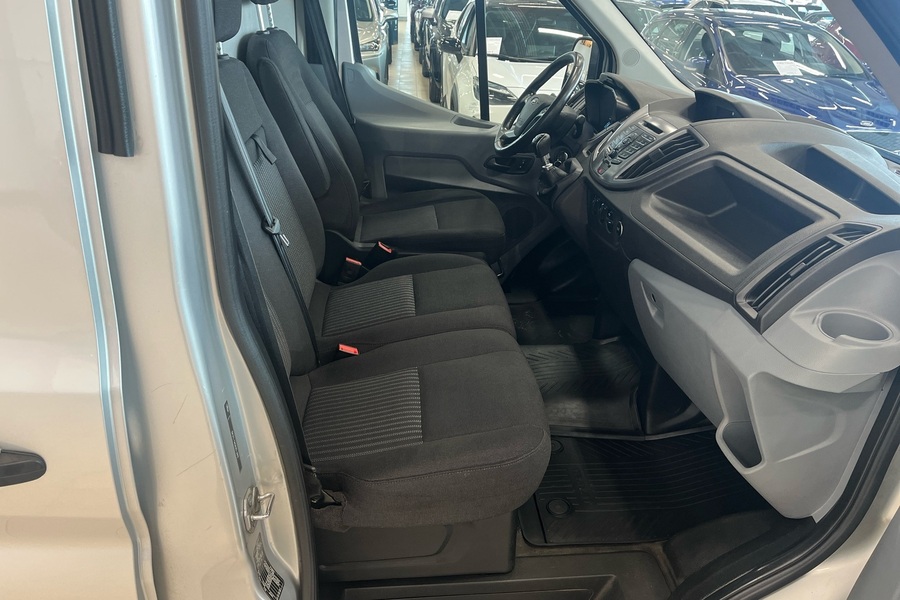 Ford Transit vaihtoauto