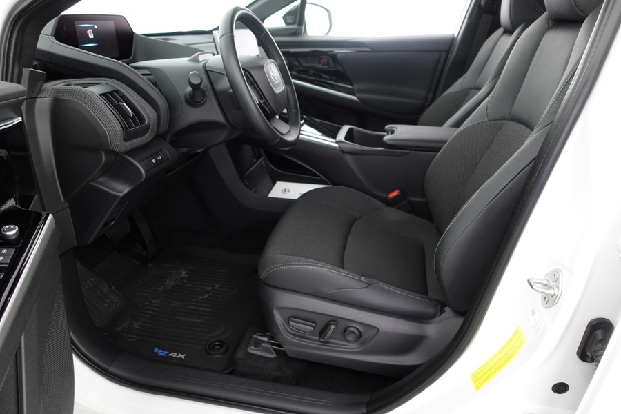 Toyota bZ4X vaihtoauto