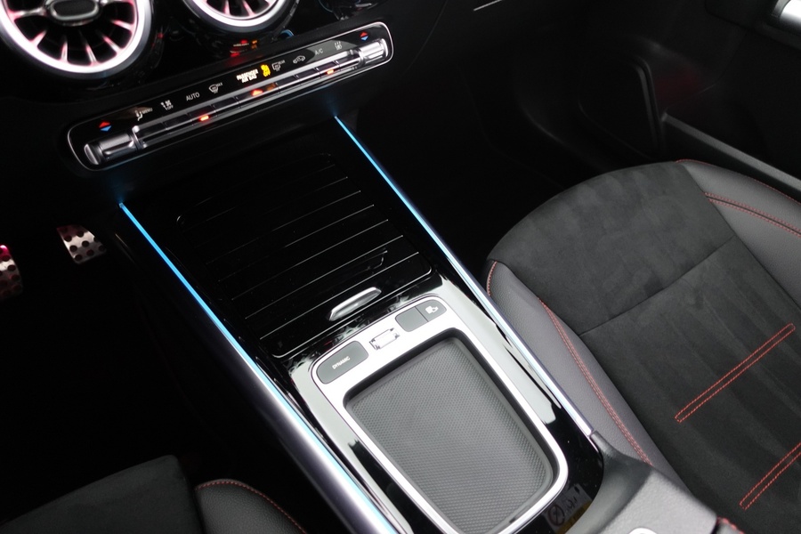 Mercedes-Benz EQA vaihtoauto