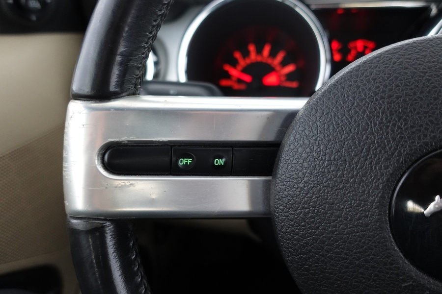 Ford USA Mustang vaihtoauto