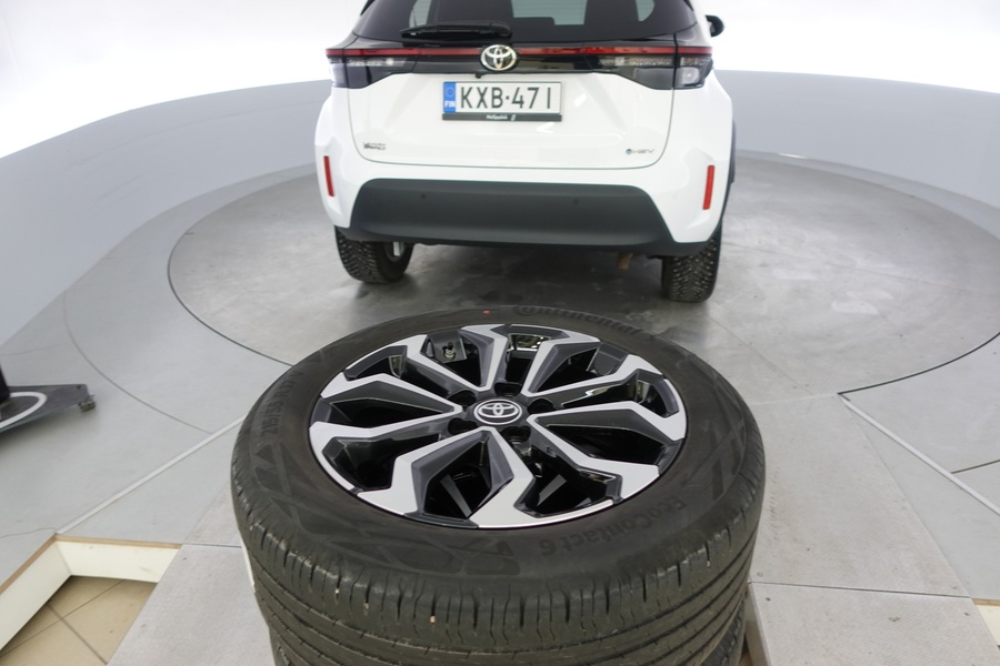 Toyota Yaris Cross vaihtoauto