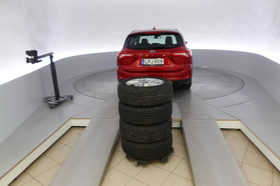 Ford Focus vaihtoauto