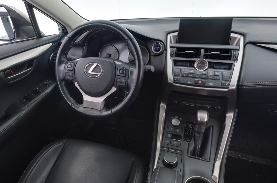Lexus NX vaihtoauto