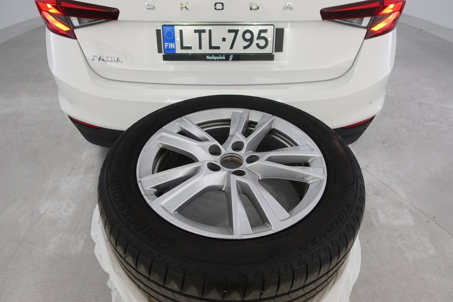 Skoda Fabia vaihtoauto