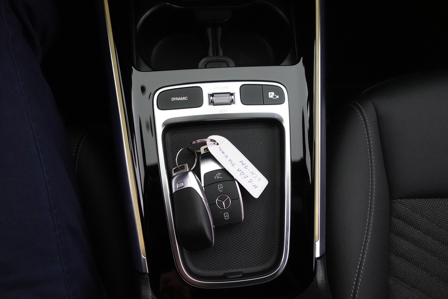 Mercedes-Benz EQA vaihtoauto