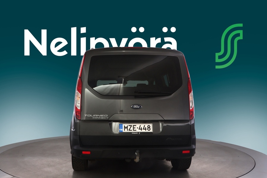 Ford Grand Tourneo Connect vaihtoauto
