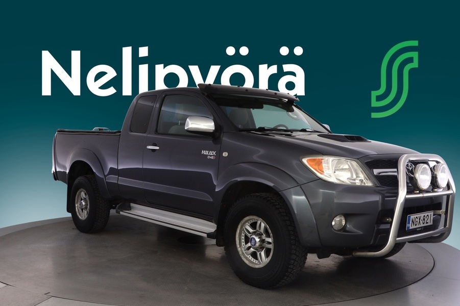 Toyota Hilux vaihtoauto