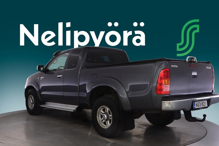 Toyota Hilux vaihtoauto