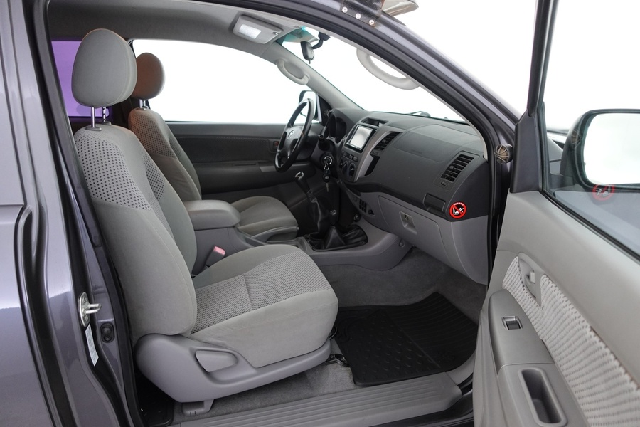 Toyota Hilux vaihtoauto