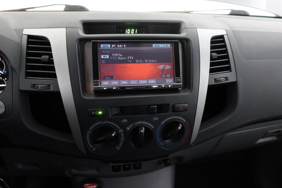 Toyota Hilux vaihtoauto