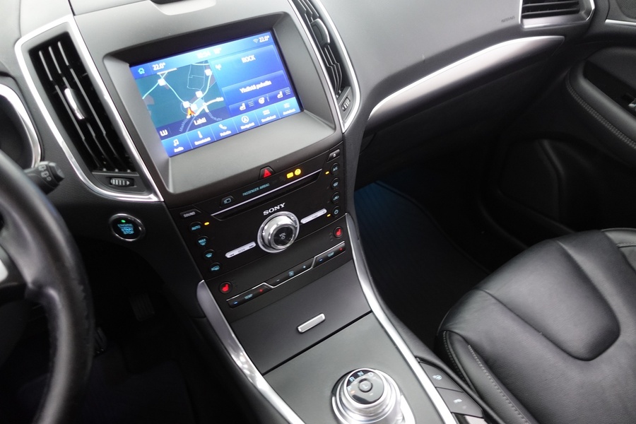 Ford S-MAX vaihtoauto