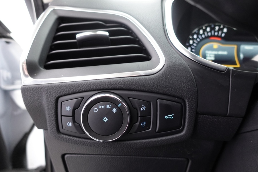 Ford S-MAX vaihtoauto